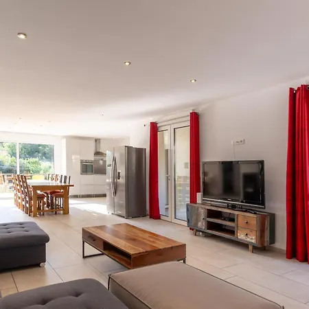 Holiday home Luminieres 2 *